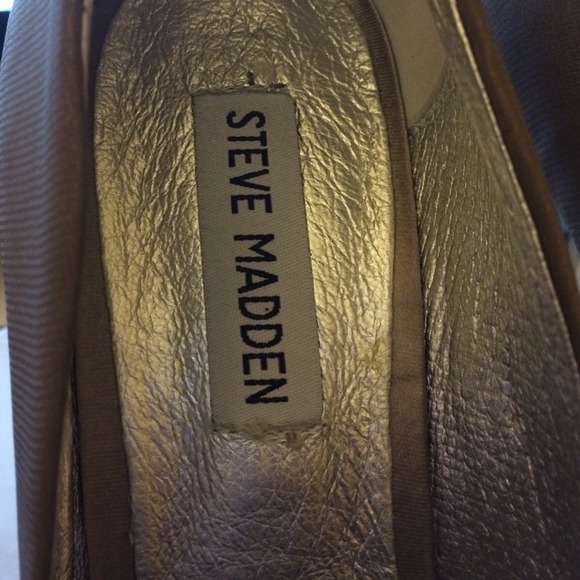 Steve Madden pumps - Picture 2 of 4