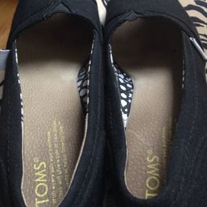 Toms size 8W