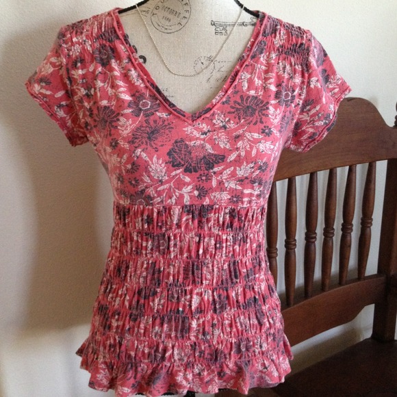 🎀SOLD🎀 Bundle for @adispacey DKNY print top