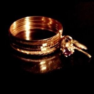 ❤️18kt seven days yellow gold ring❤️