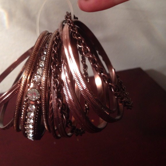 Bangle bracelets - Picture 2 of 2