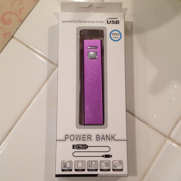 Power bank external power tube NEW IN BOX - Picture 2 of 3