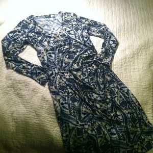 Maternity! Faux wrap with saturated bohemian print