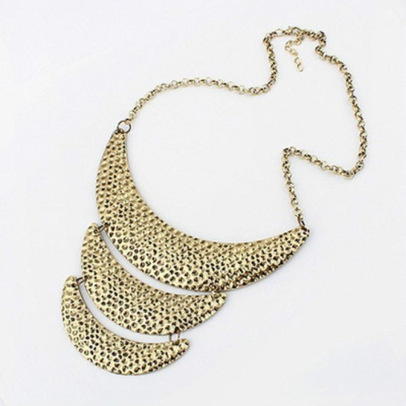 Cute forever21 necklace 💥 - Picture 1 of 2