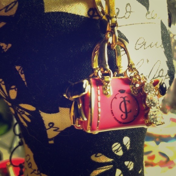 Juicy Couture Daydreamer Charm