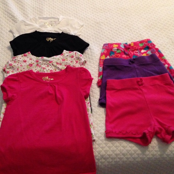 Girls' 4T t-shirts and shorts