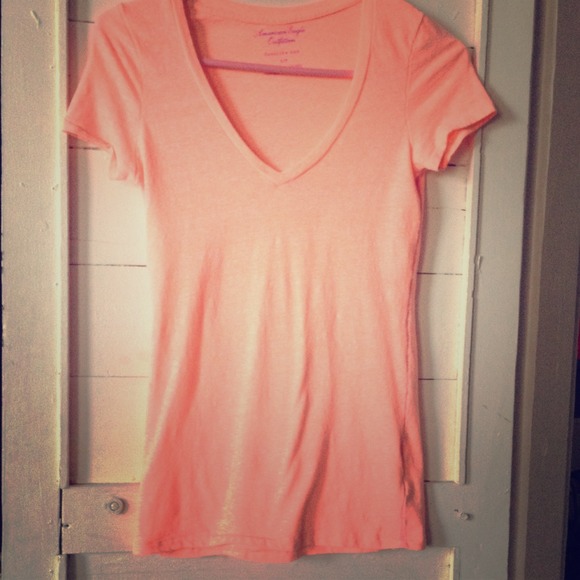 salmon v neck favorite tee - Picture 1 of 3