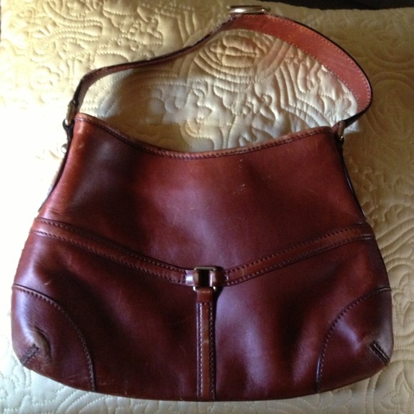 Gucci Handbag - Picture 2 of 4
