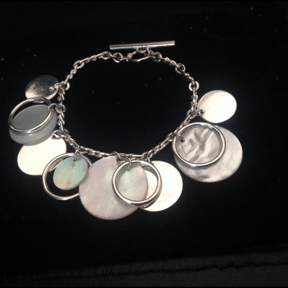 Beautiful toggle bracelet😎NO LONGER AVAILABLE 😎