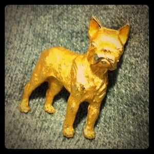 Vintage Crown Trifari goldtone bulldog brooch