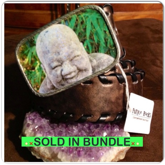 ❌Sold in bundle❌The Grinning Buddha belt buckle