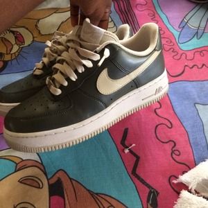 Nile Air Force ones size 7.5