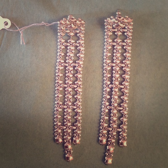 Dangling earrings