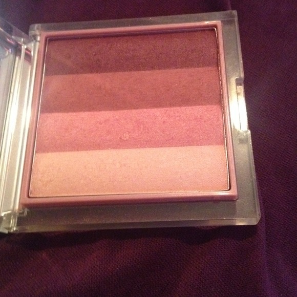 Clinique blush