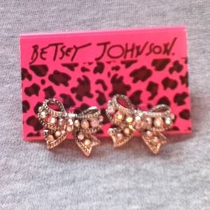 Betsey Johnson Sparkly bow earrings
