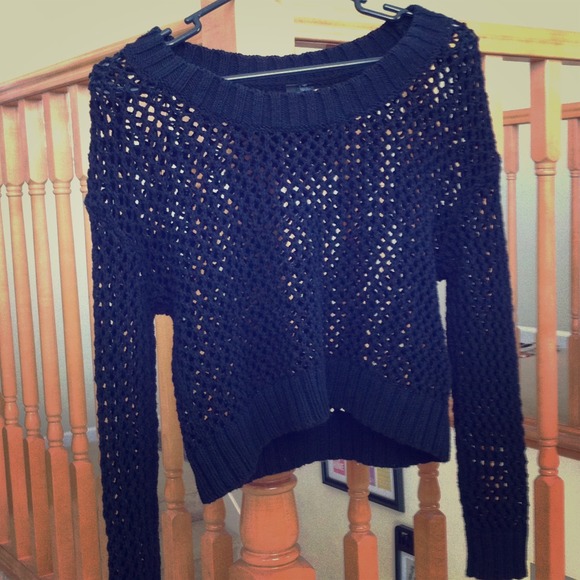 Woven women's long sleeve crop sweater