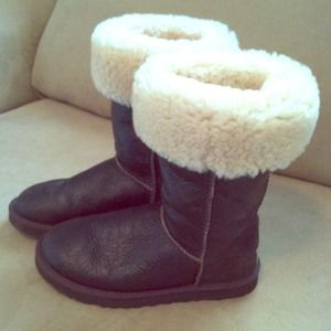 Women's UGG Classic Tall Leather Boot