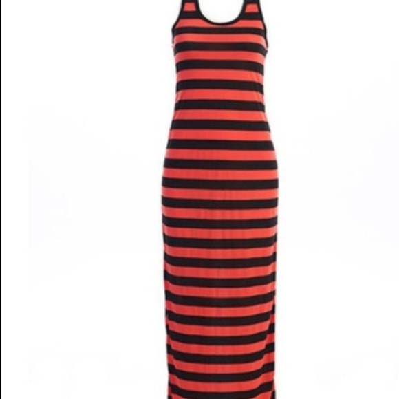 ⚡️FLASH SALE ⚡️NWOT Striped Racerback Maxi-Dresses
