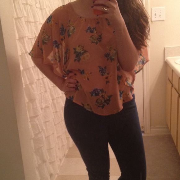 Blouse - Picture 1 of 3