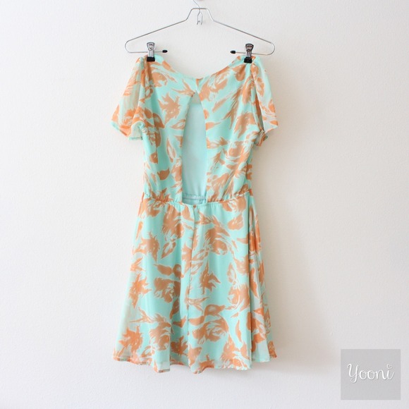 • S O L D : Bundled • Mint + Orange Floral Dress - Picture 3 of 3
