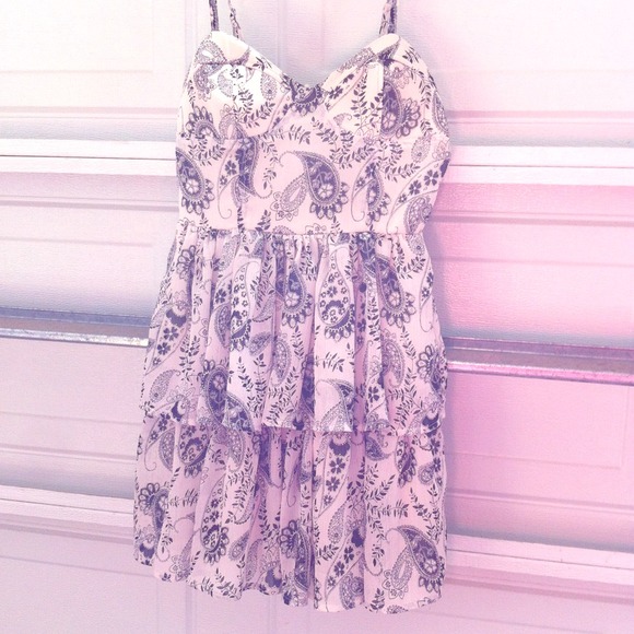 Black and white paisley print dress