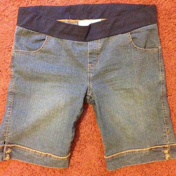 Maternity Size XL