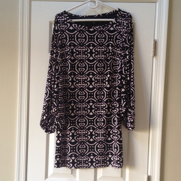 Laundry by Shelli Segal dress size 6