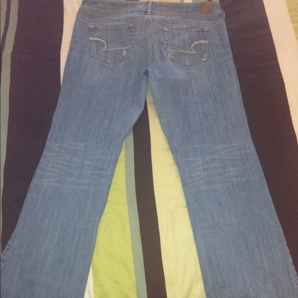 AE Jeans - Picture 2 of 3