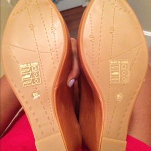 Brand new !!! Leather Tan wedge shoe