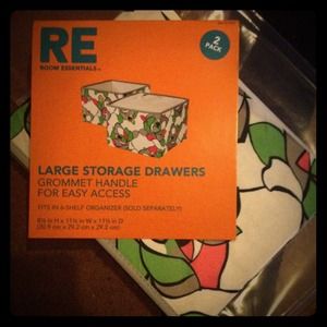 🙋SOLD IN BUNDLE🙋💗SET OF LARGE STORAGE DRAWERS