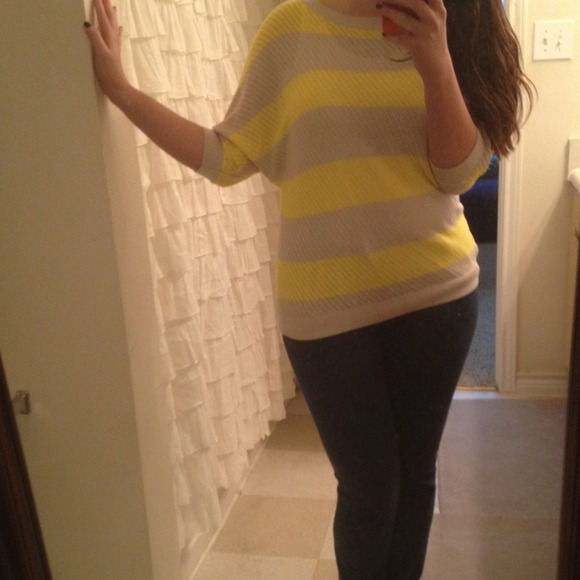 Sweater - Picture 2 of 3