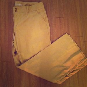Old Navy Khaki pants!