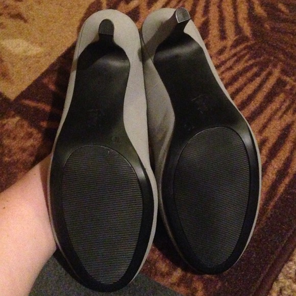 Heels! - Picture 5 of 5