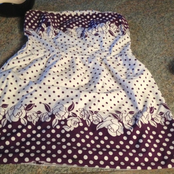 Cute strapless purple and cream top