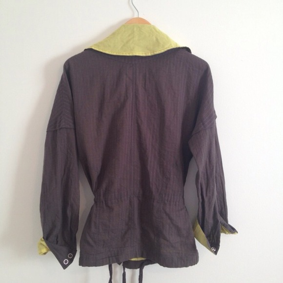 Light weight jacket - Picture 2 of 2