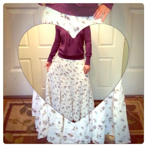 BEAUTIFUL floral skirt