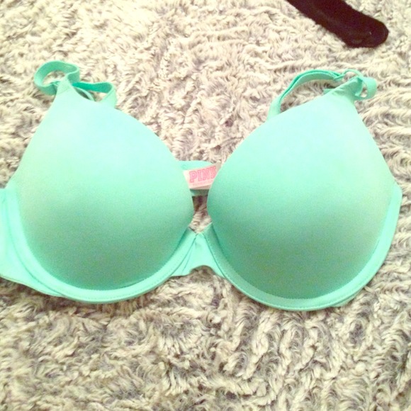 Sold 🚫🚫Teal VS Push-Up Bra