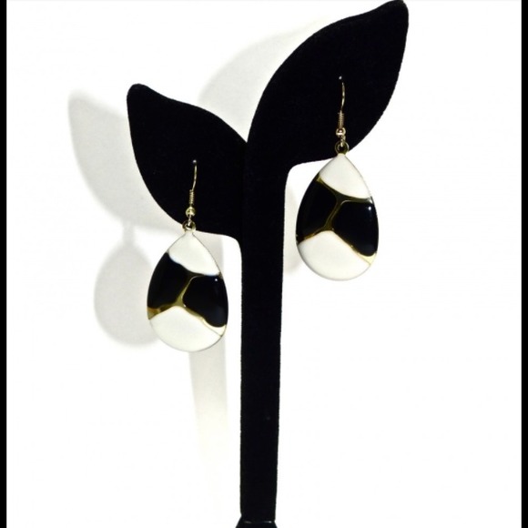 Black white and gold lightweight earrings