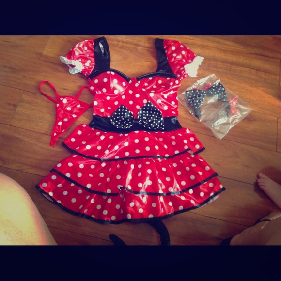 🎀👗New Minnie Mouse Dress Adult Custome.👗🎀