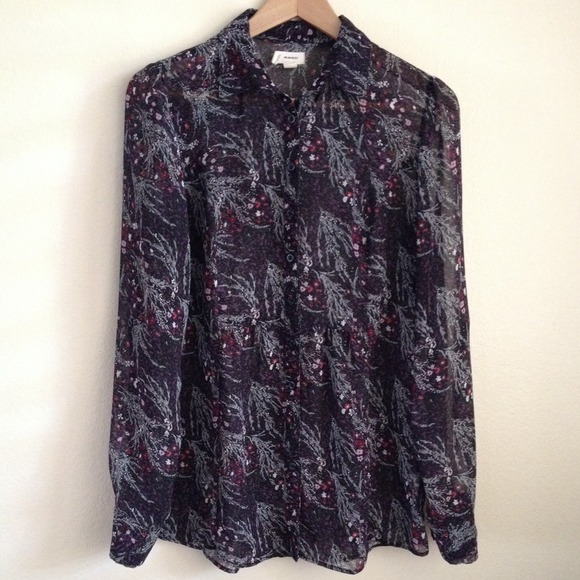 ❌SOLD in BUNDLE❌ Urban Outfitters Blouse
