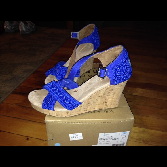 cobalt blue toms