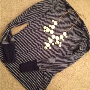 Gap striped navy blue top