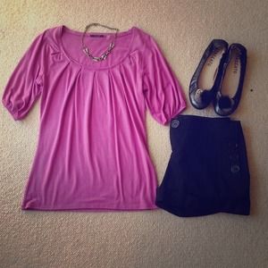 ✨SOLD✨Tahari  Pink pleated neckline top