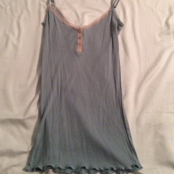 Tank Top Bundle - Picture 3 of 3