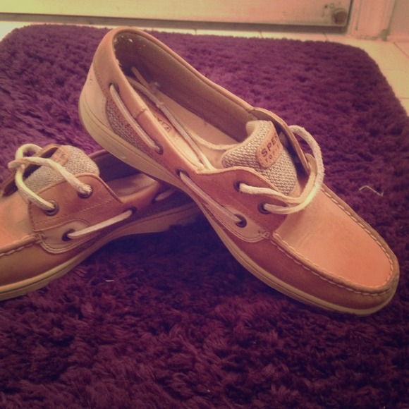 🚫RESERVED🚫CLASSIC Sperry Boat Shoes