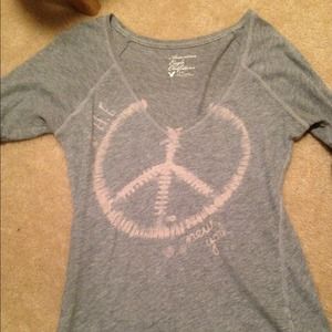 ⛔️HOLD ⛔️Peace American eagle shirt