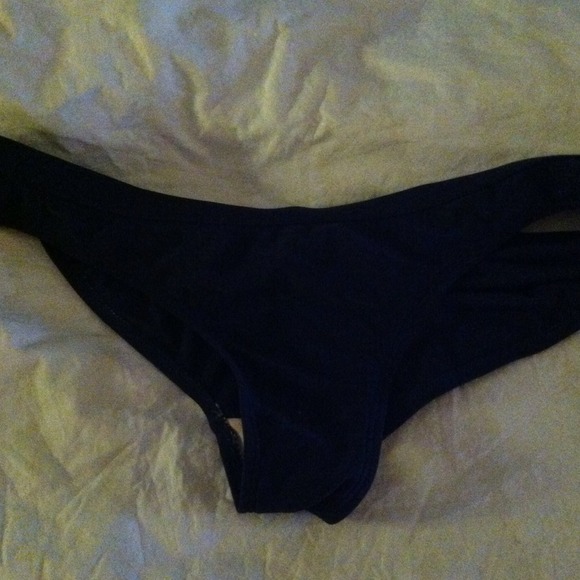 🌀Traded🌀Navy blue bikini bottoms - Picture 1 of 3