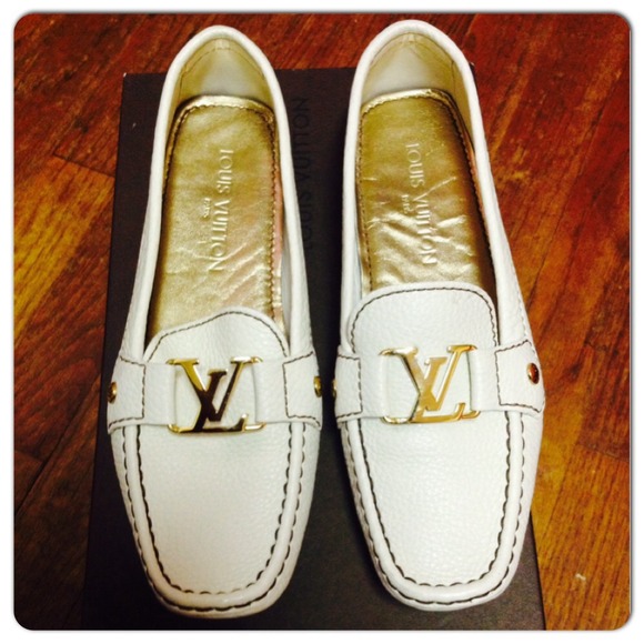 💔SOLD💔 Authentic Louis Vuitton loafers