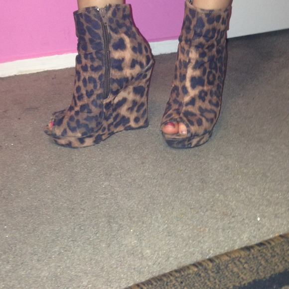 Leopard/booties wedges - Picture 1 of 1