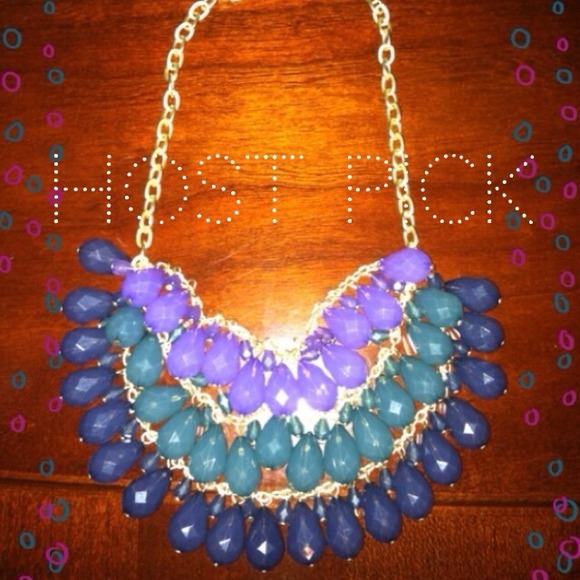 🚫KEEPING🚫🎉2xHOST PICK🎉 Beaded Necklace